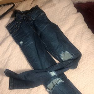 5/20 j Brand distressed jeans